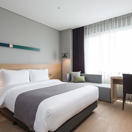 סוואן Alex 72 Hotel מראה חיצוני תמונה