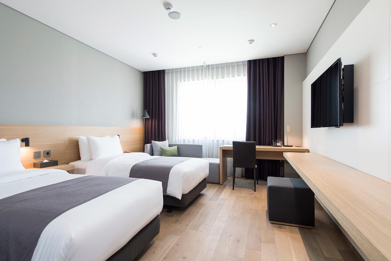 סוואן Alex 72 Hotel מראה חיצוני תמונה
