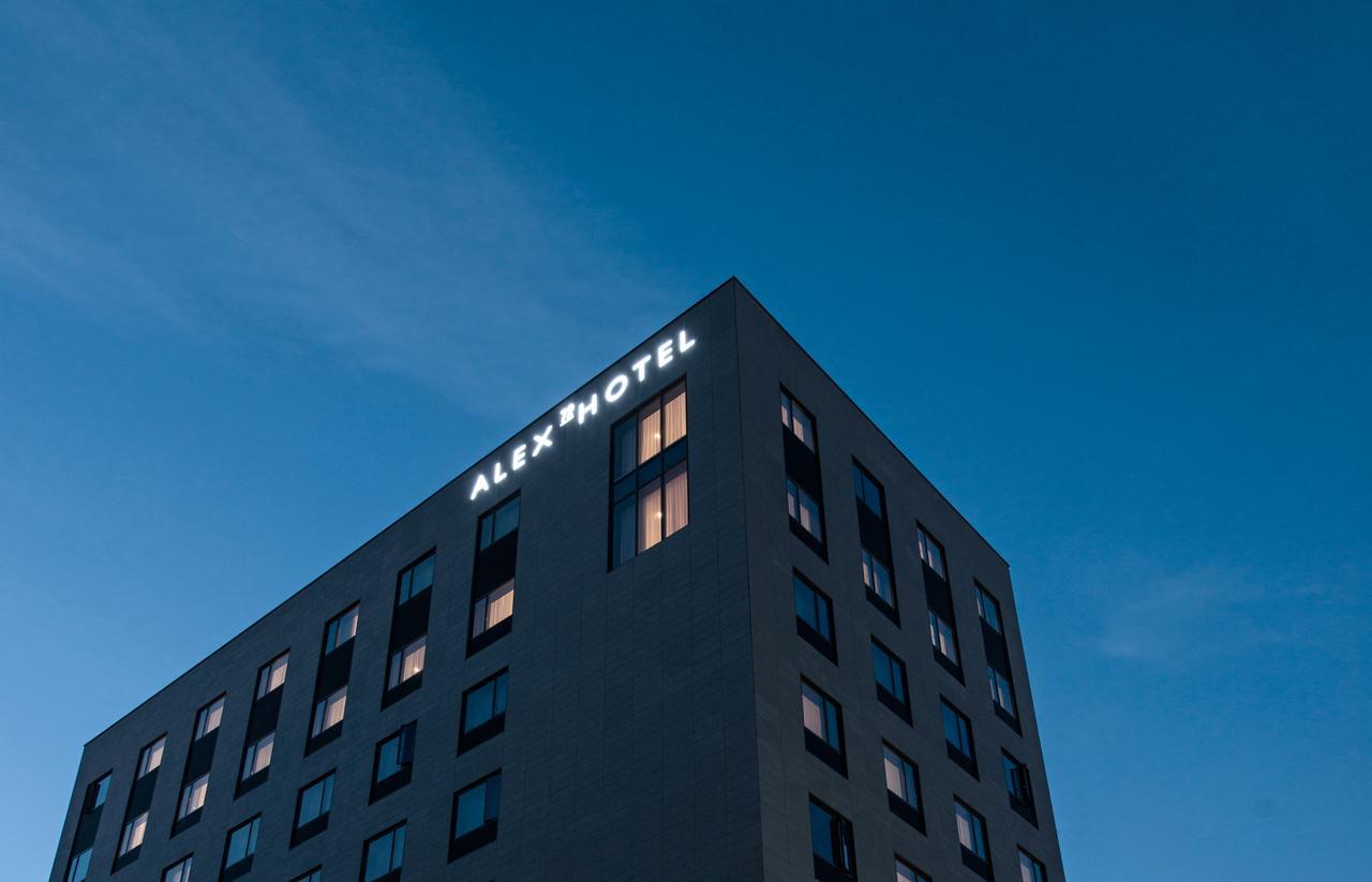 סוואן Alex 72 Hotel מראה חיצוני תמונה